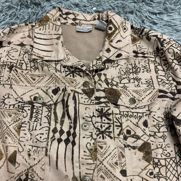 Chico’s Aztec Tribal Print Button Front Shirt Size 1 (8) - Picture 3 of 7